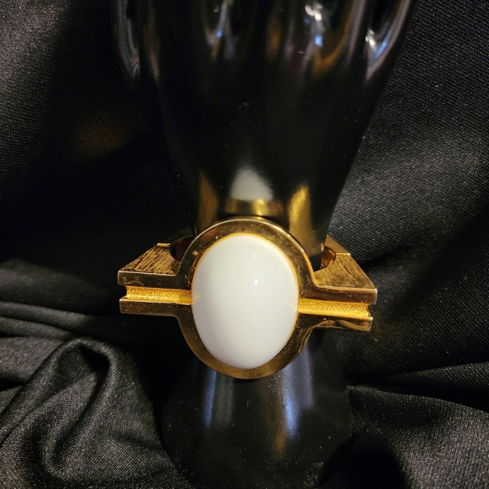 VTG MCM Gold Tone Oval White Stone Avant Garde Statement Cuff Bangle Bracelet